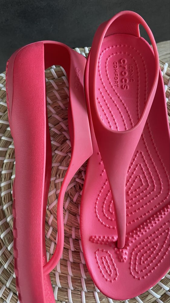 Crocs japonki serena flip poppy W6 36/37