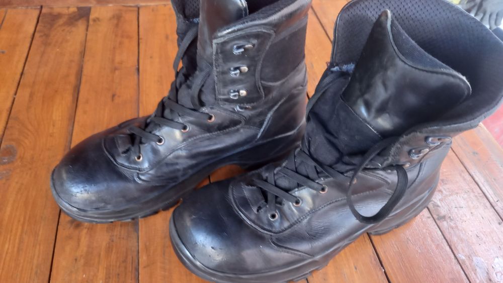 LOWA. Ботинки. Берцы