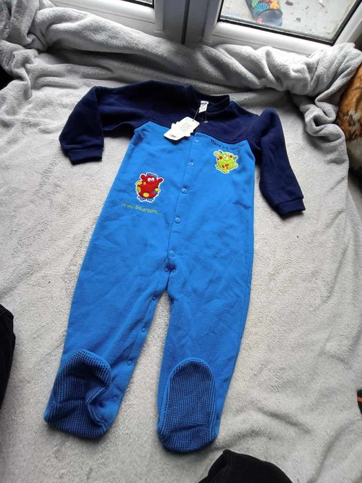 Pajacyk polarowy NOWY 98, piżama ciepła