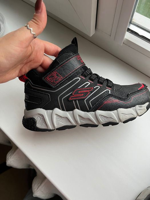 Дитяче взуття SKECHERS