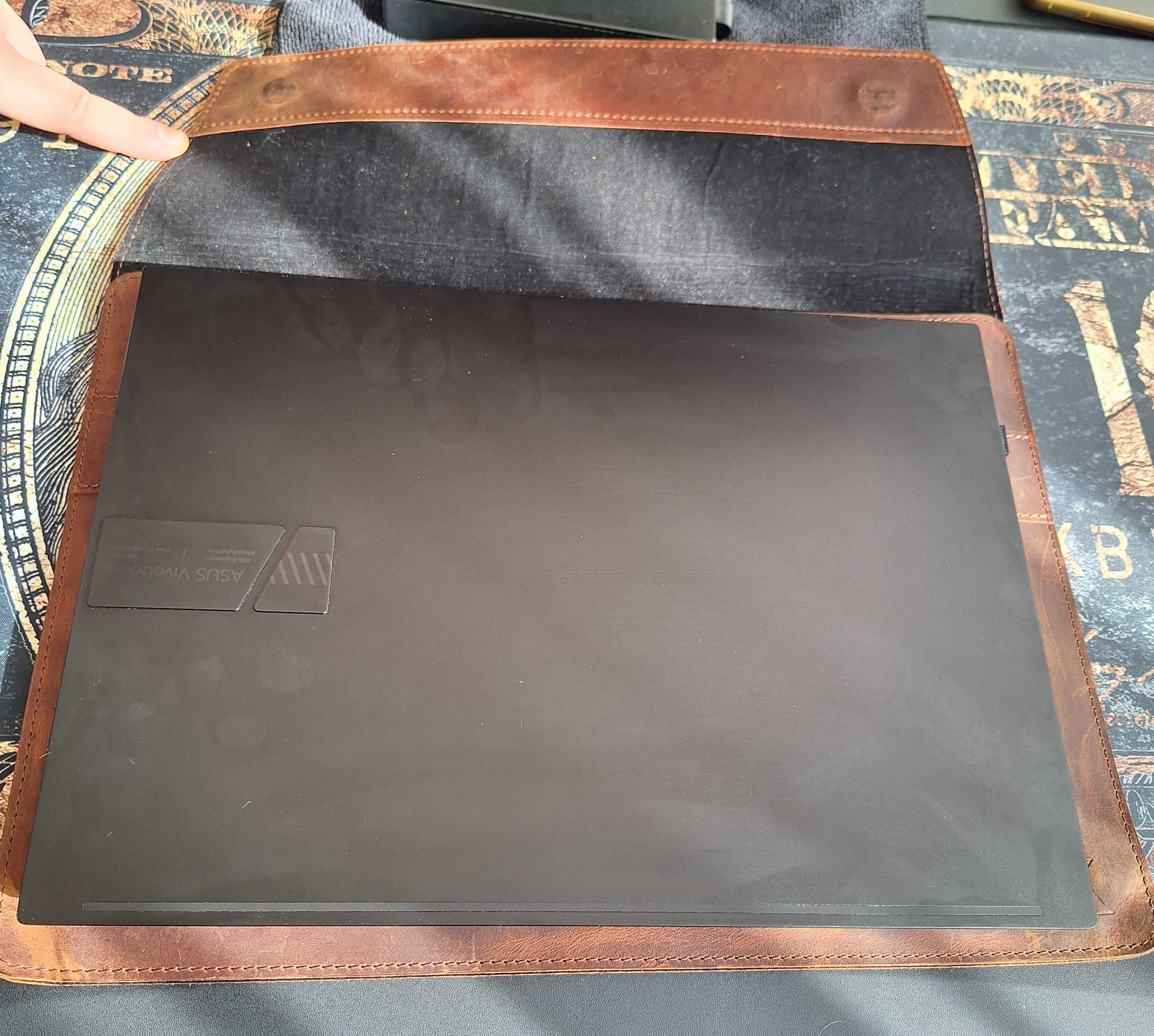 Продам ASUS Vivobook PRO 16X OLED M7600Q