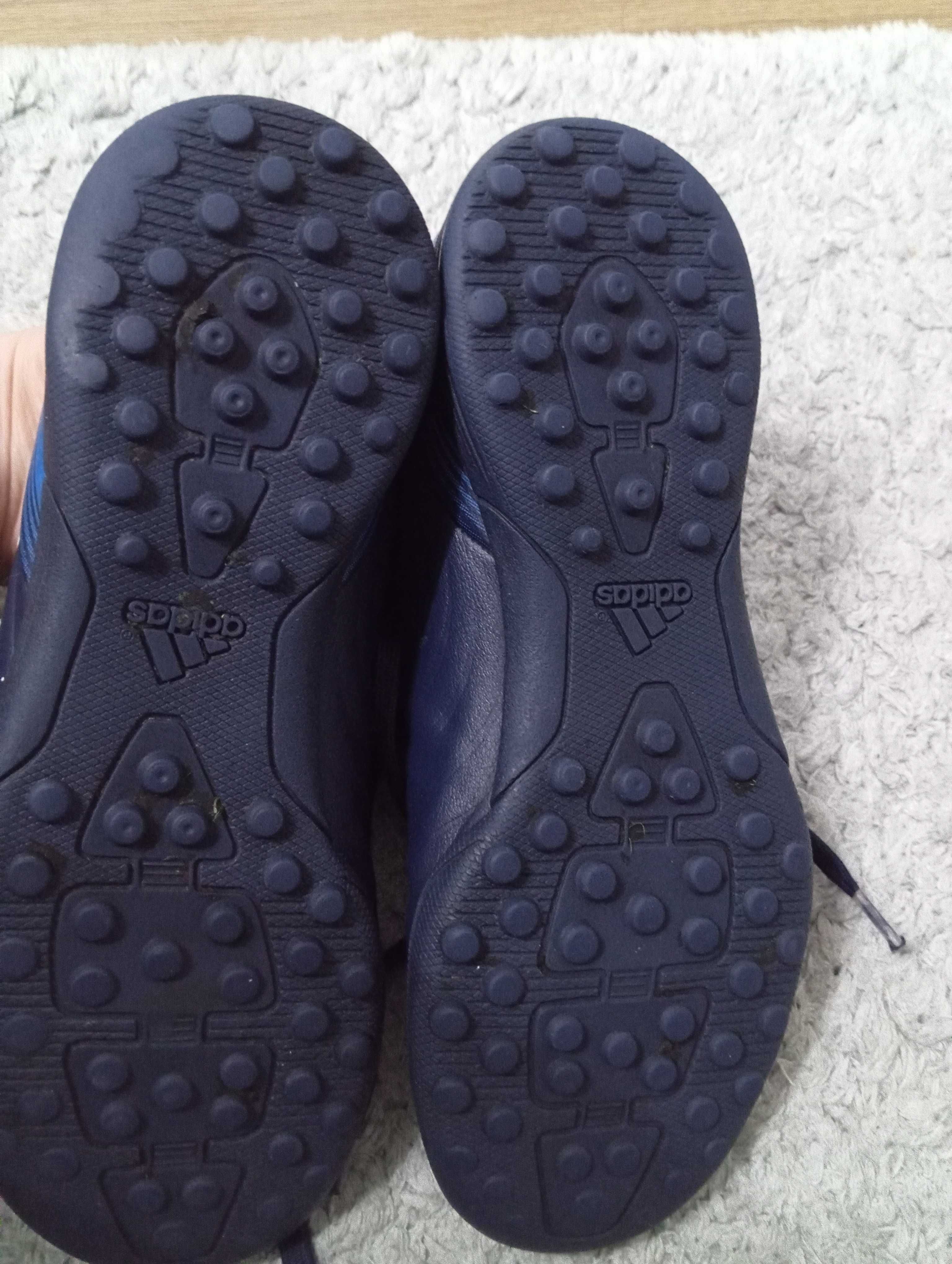 Korki chłopięce/buty do piłki nożnej Adidas r. 34