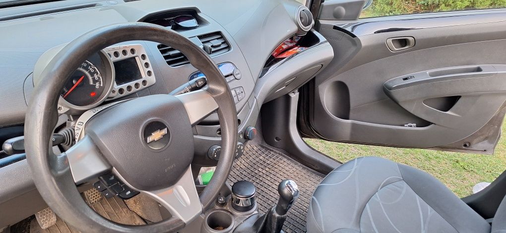 Sprzedam Chevrolet spark 1.2