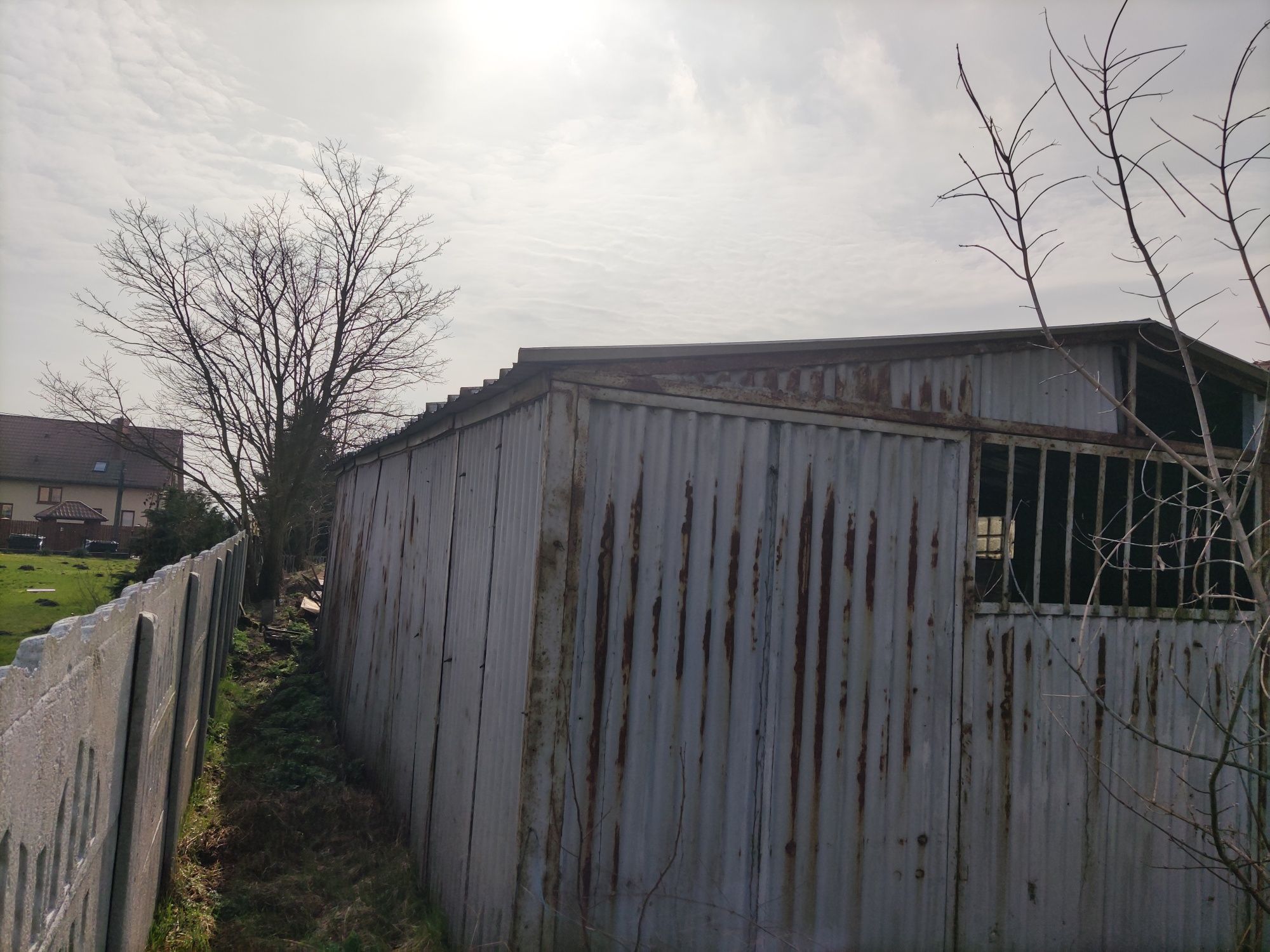 Hala magazynowa, wiata, garaż 10m x 5,25m x 2,50m