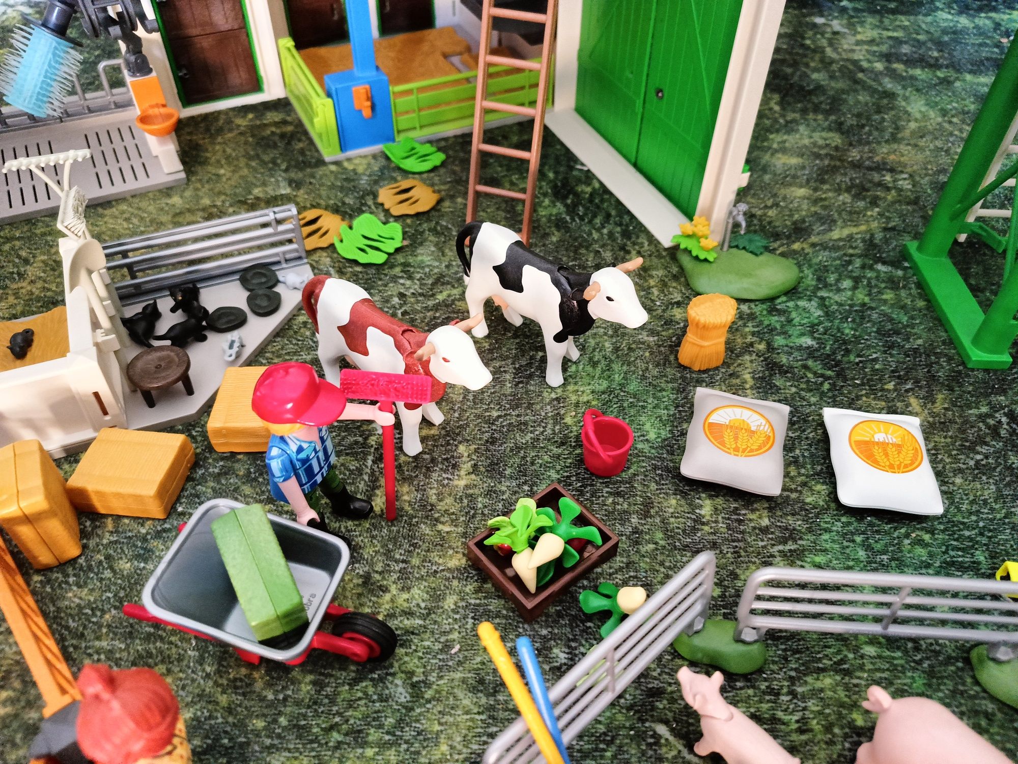 Playmobil 70132 Farma silos zwierzęta