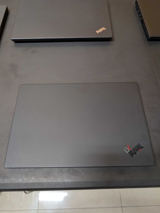 Lenovo ThinkPad X1 Carbon laptop ultralekki klasy premium | Stan A+