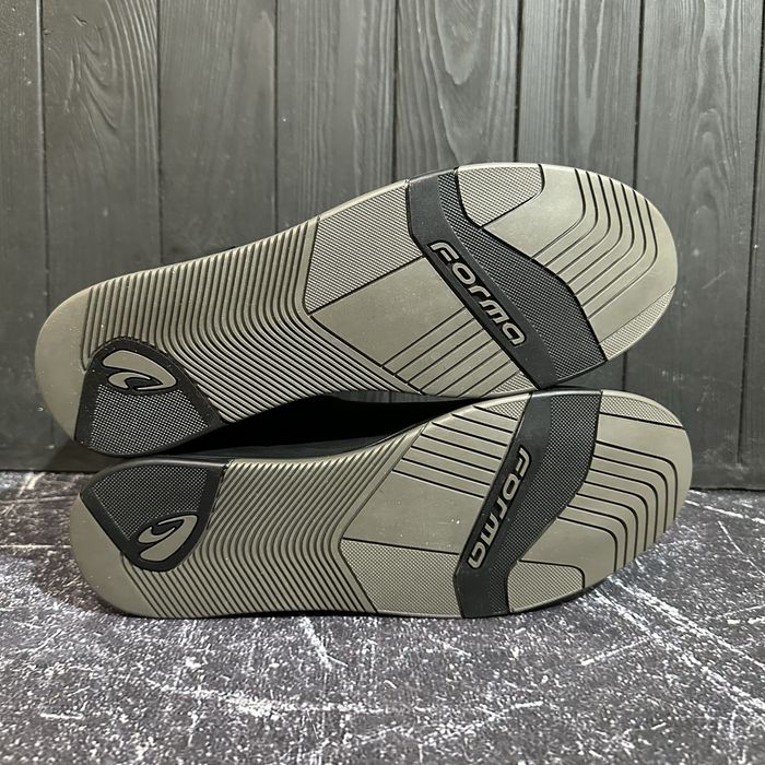 Нові шкіряні ботінки FORMA Swift Dry Waterproof 42 розмір 27 см