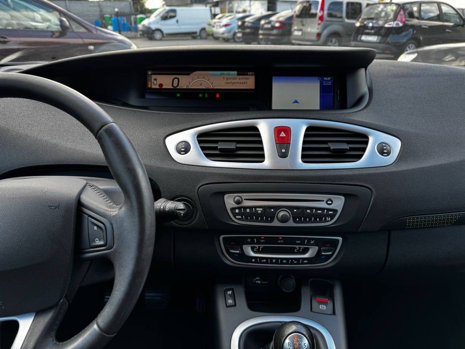 Свежепригнан Renault Grand Scenic 2009г., 1.4 бензин. Обмен, Лизинг
