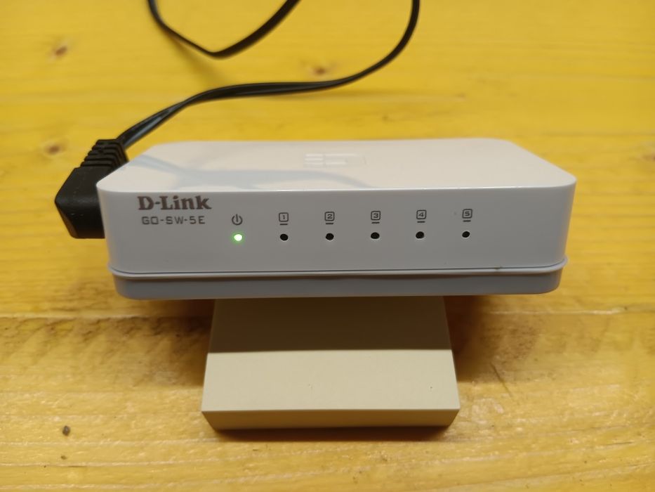 Switch D-Link 5 portas