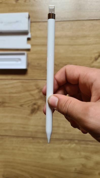 Apple pencil 1 с коробкой от второго