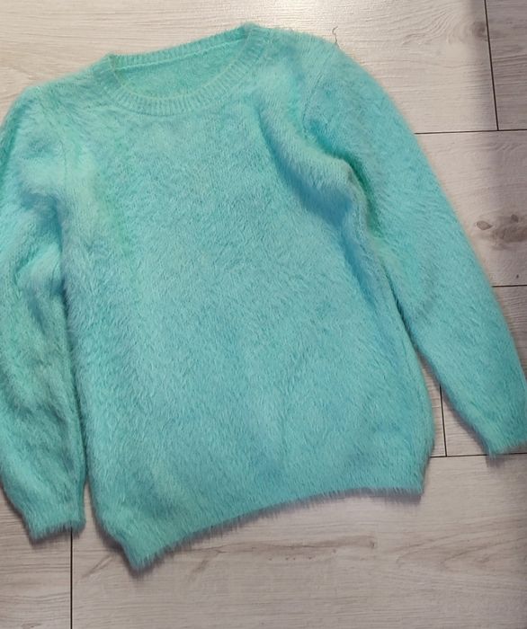 Жіночий светр кофта пухнаста