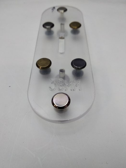 Винты ременные в трёх цветах антик, никель, темный никель.