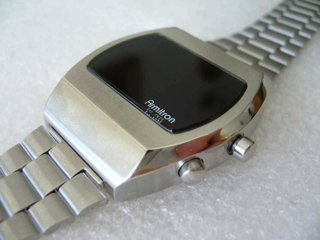 Zegarek retro LED Armitron stal nierdzewna