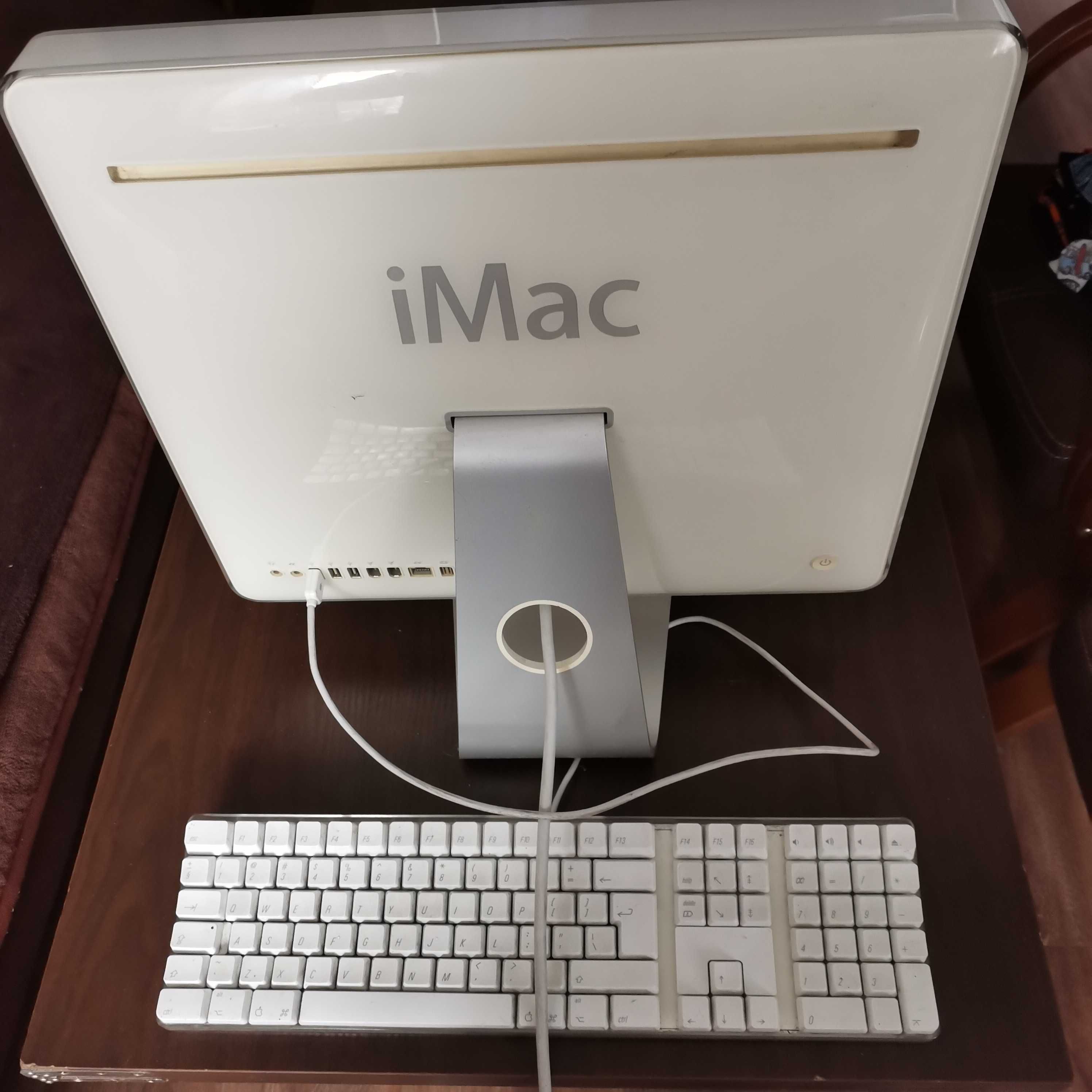 Apple iMac 17" - brak wgranego systemu.