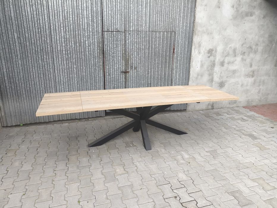Stół gwiazda loft 180x90 plus dwie dostawki 50cm egger dąb naturalny.