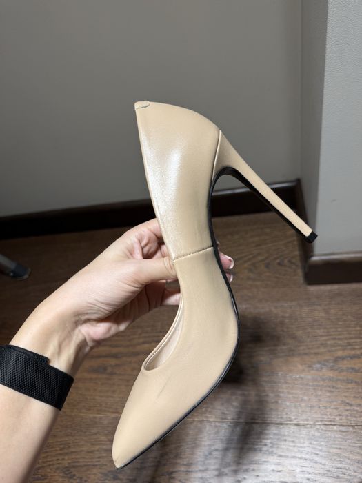 Туфлі Anna Braim 37 розмір