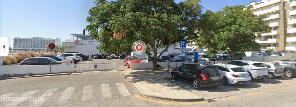 Espaço comercial à venda em Marina de Vilamoura