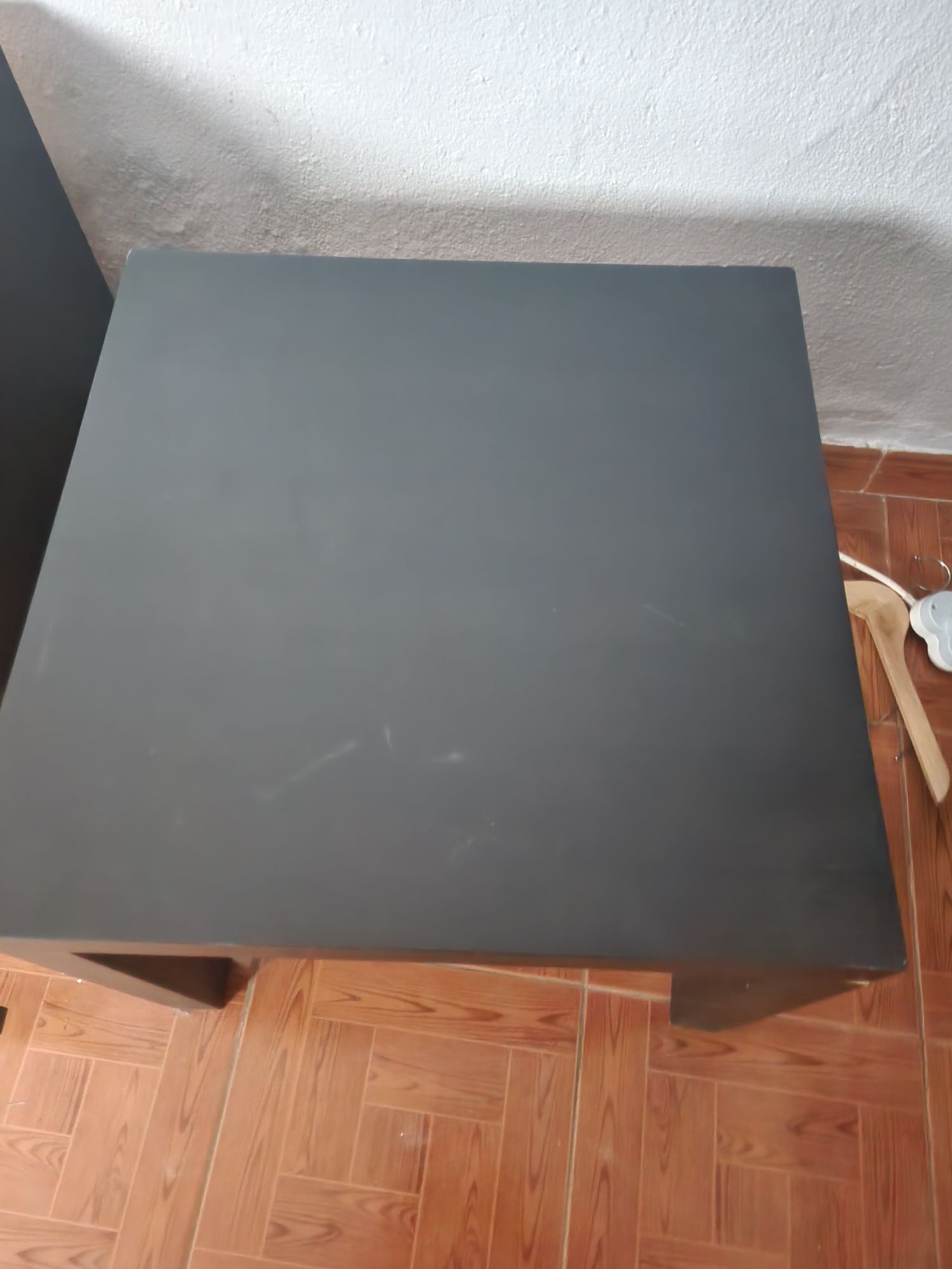 Mesinha apoio Ikea