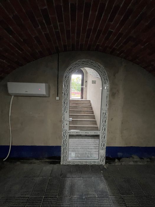 Дверь новая пластиковая Арочная