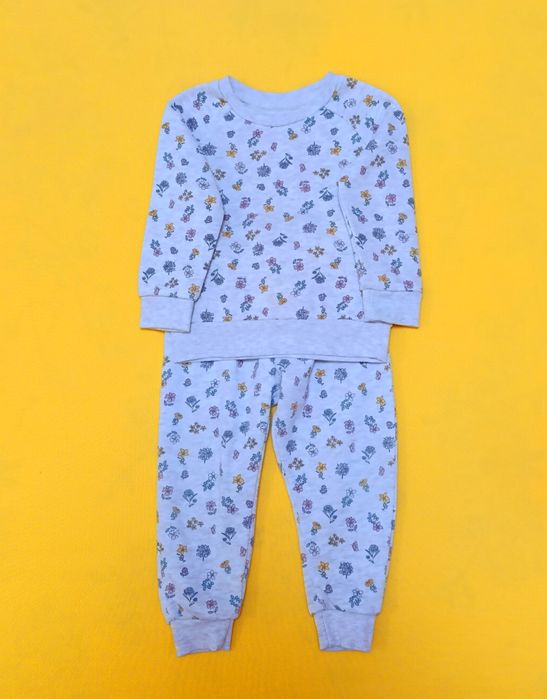 Набір одягу для дівчинки 9-12 міс. (74-80 см). Ціна за набір.