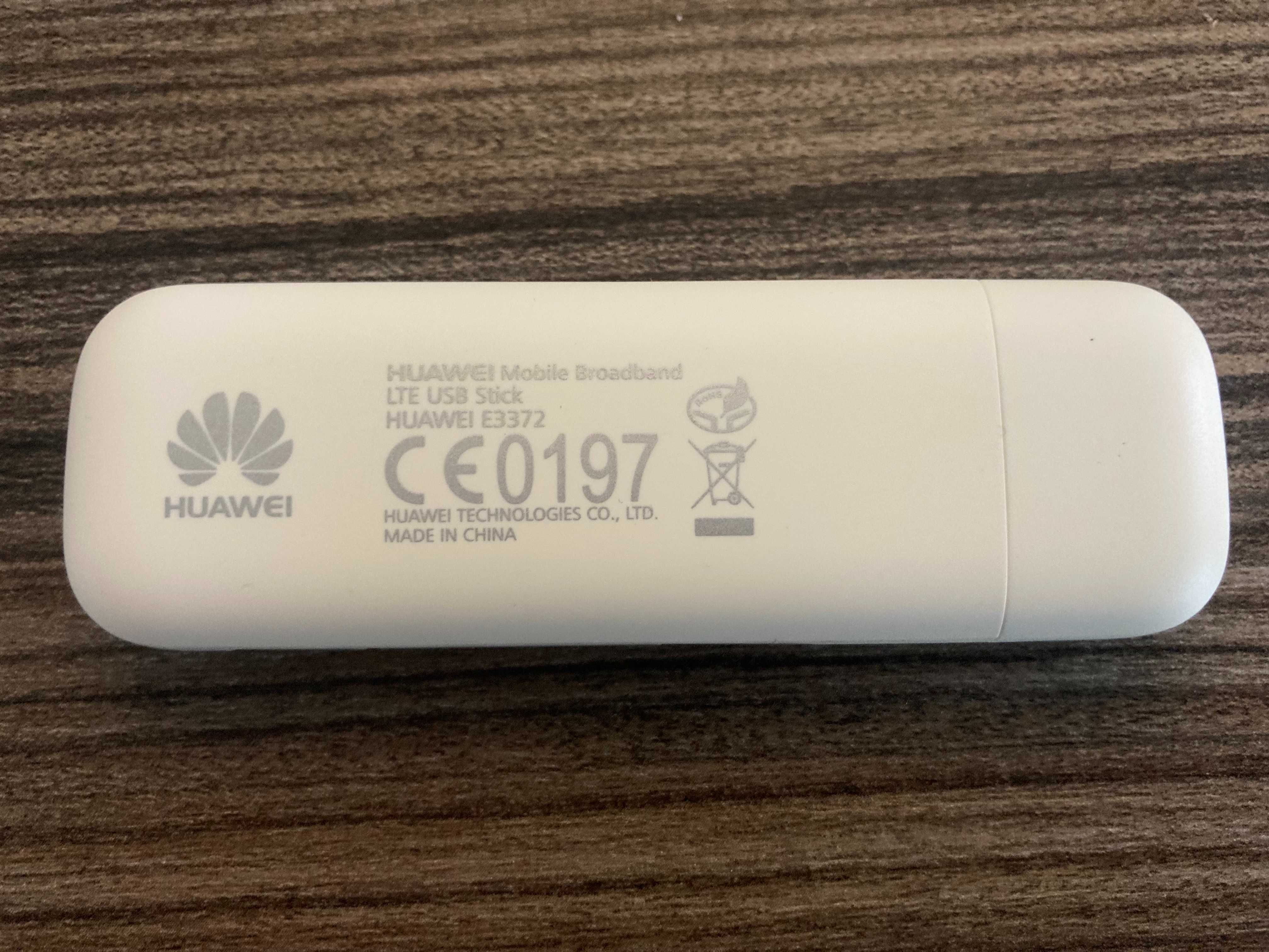 Router TP-Link TL-MR3420 3G/4G + Modem Huawei LTE USB E3372