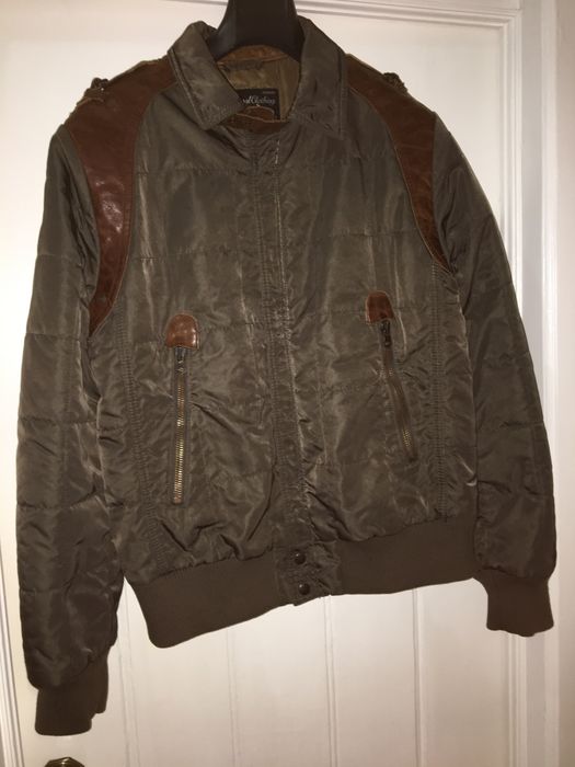 Casaco  da marca de luxo "REPPLAY"