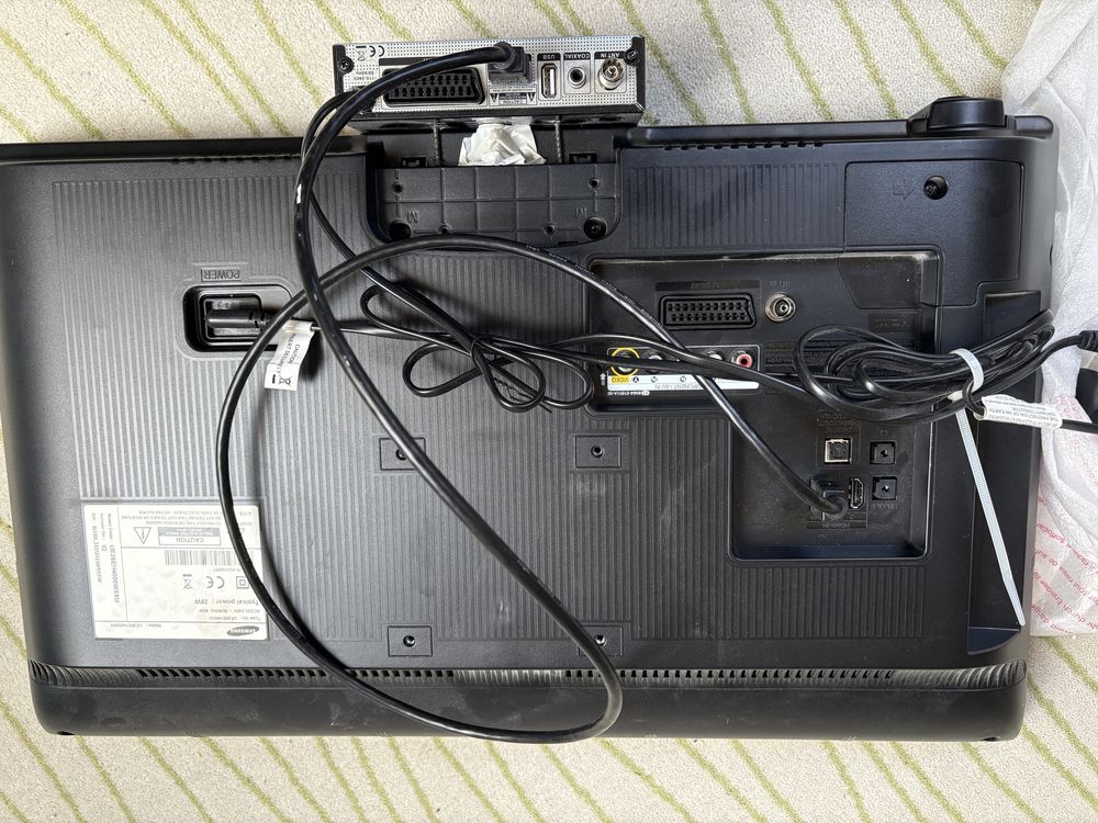 15 szt samsung 26 cali + dekoder