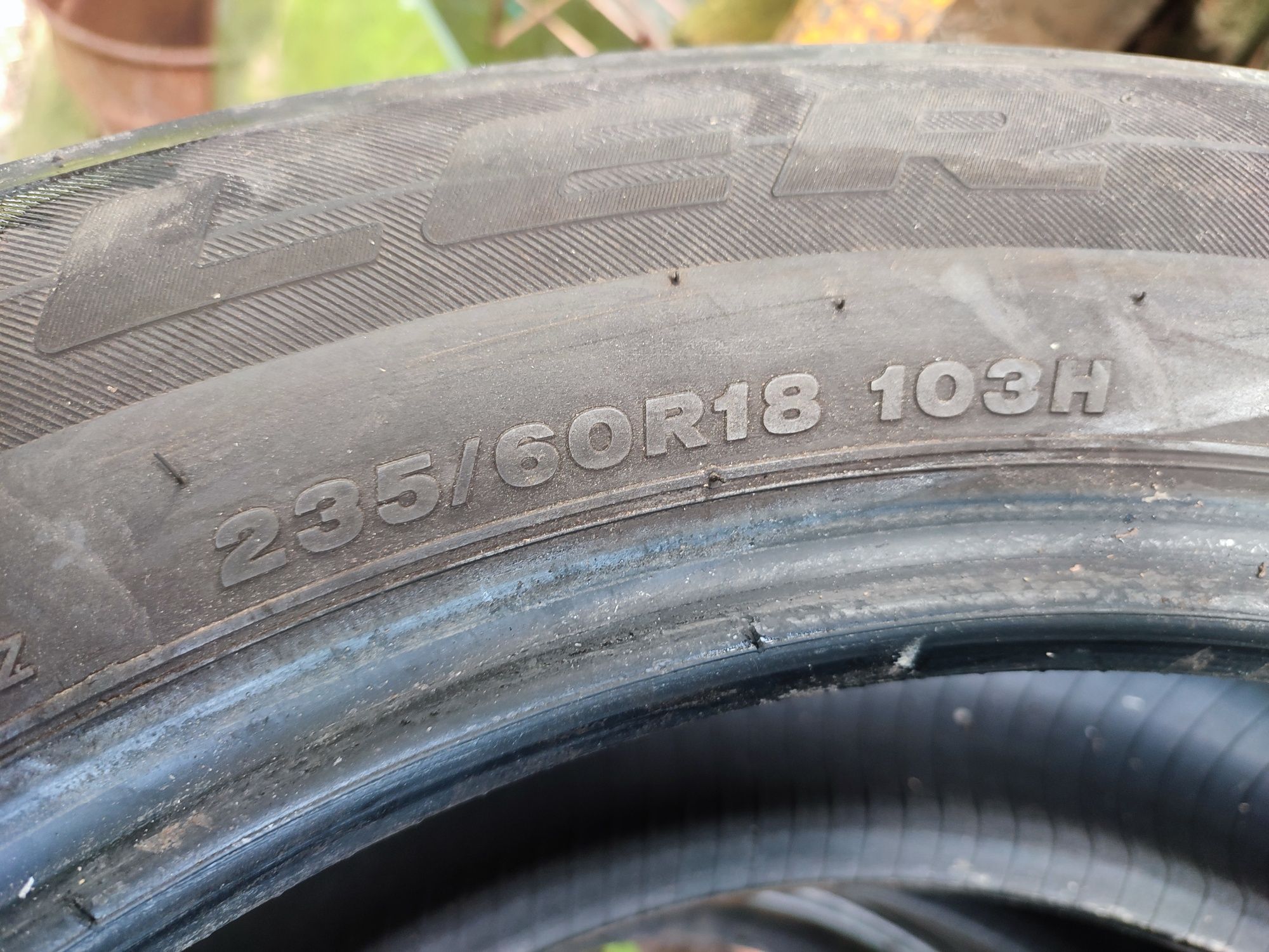 Opony Bridgestone DUELER H/L 235/60R18