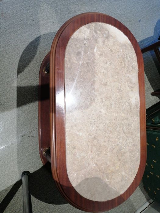 Mesa decorativa para sala
