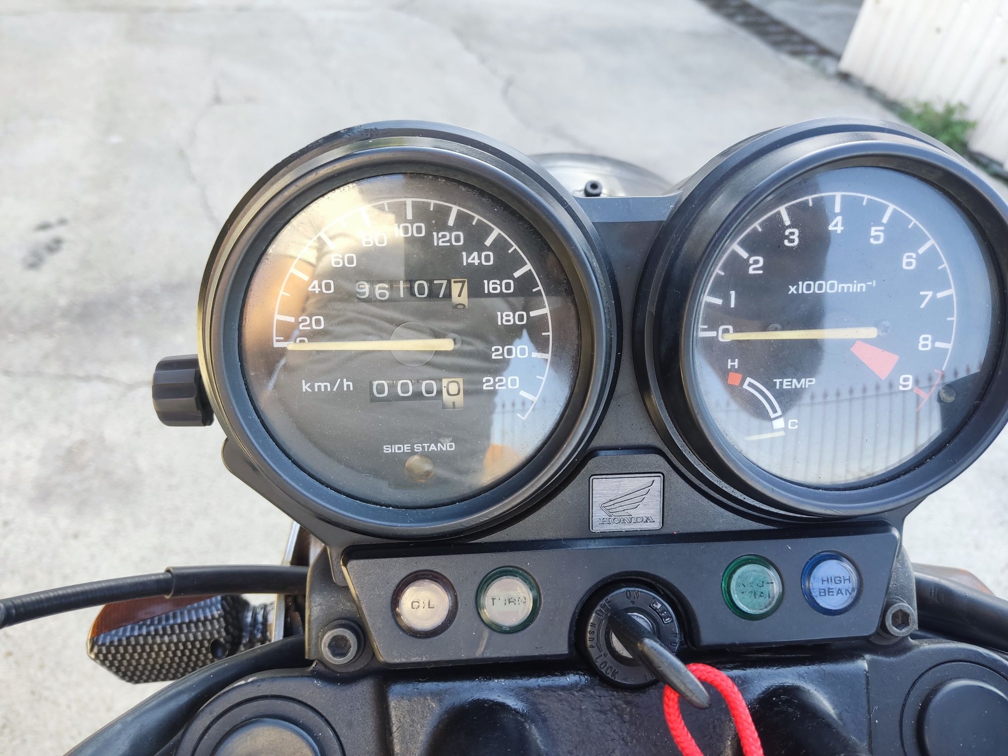 Honda NTV650 Revere