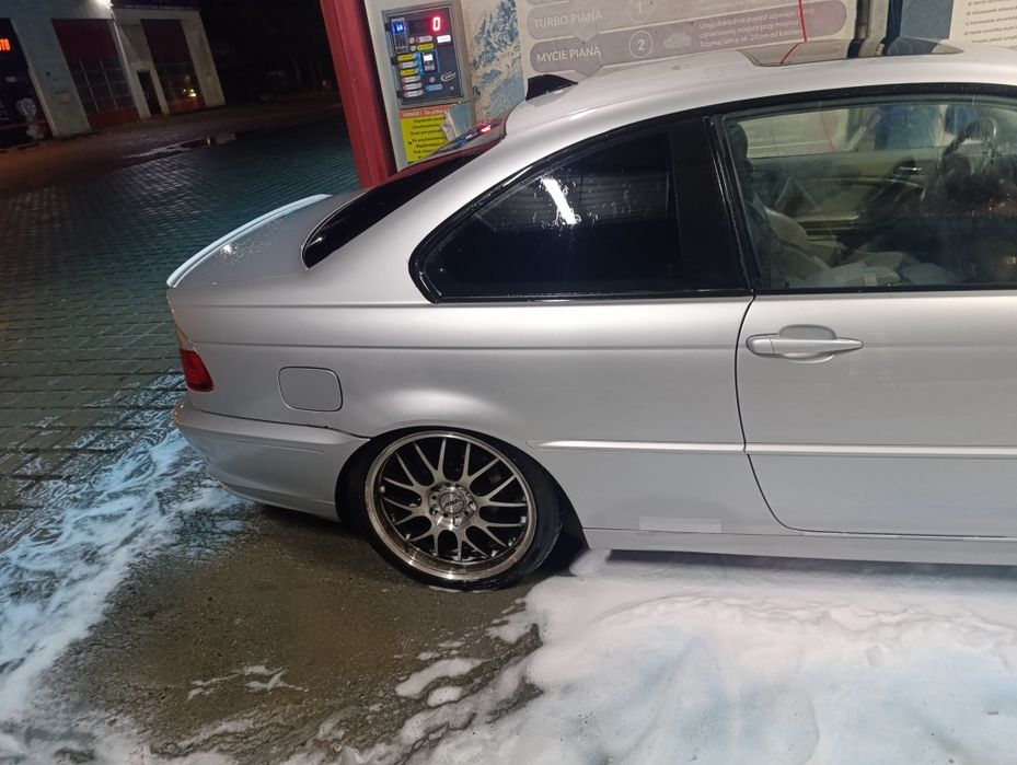 BMW E46 coupe 323ci 2.5l 170km