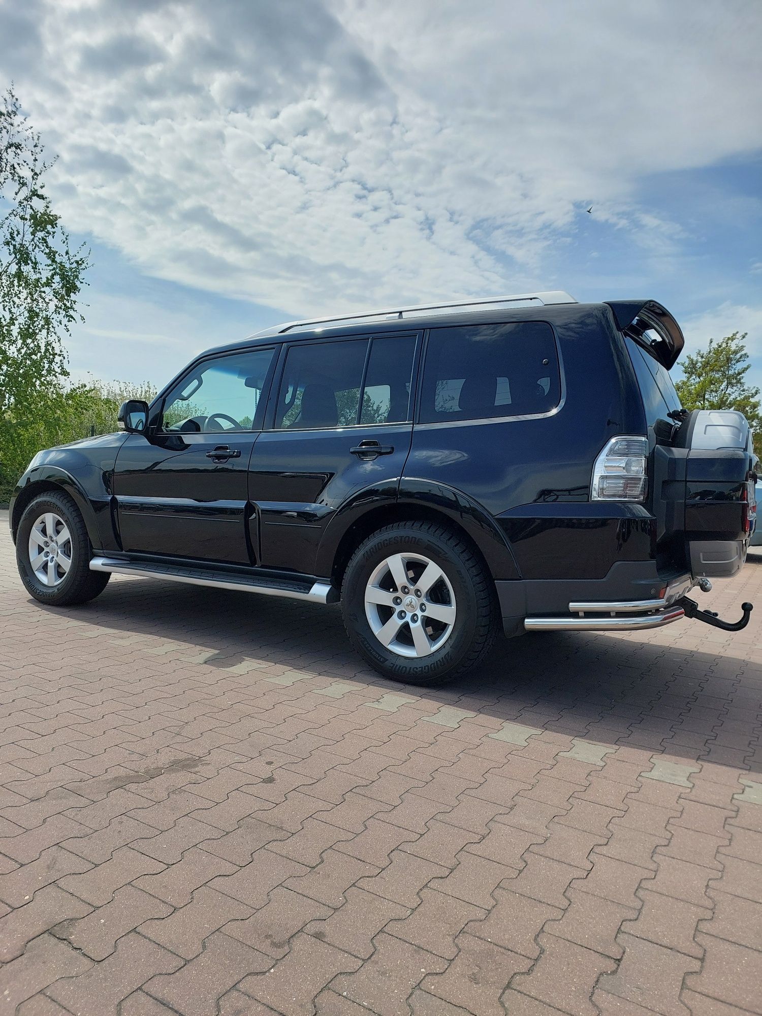 Sprzedam Mitsubishi Pajero