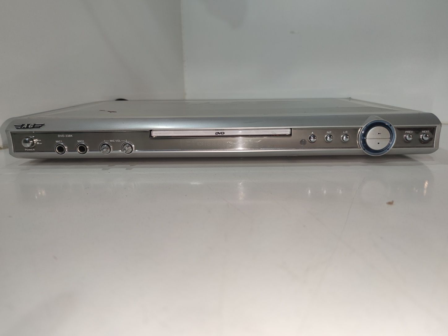 Leitor de DVD - A G -  usado a funcionar
