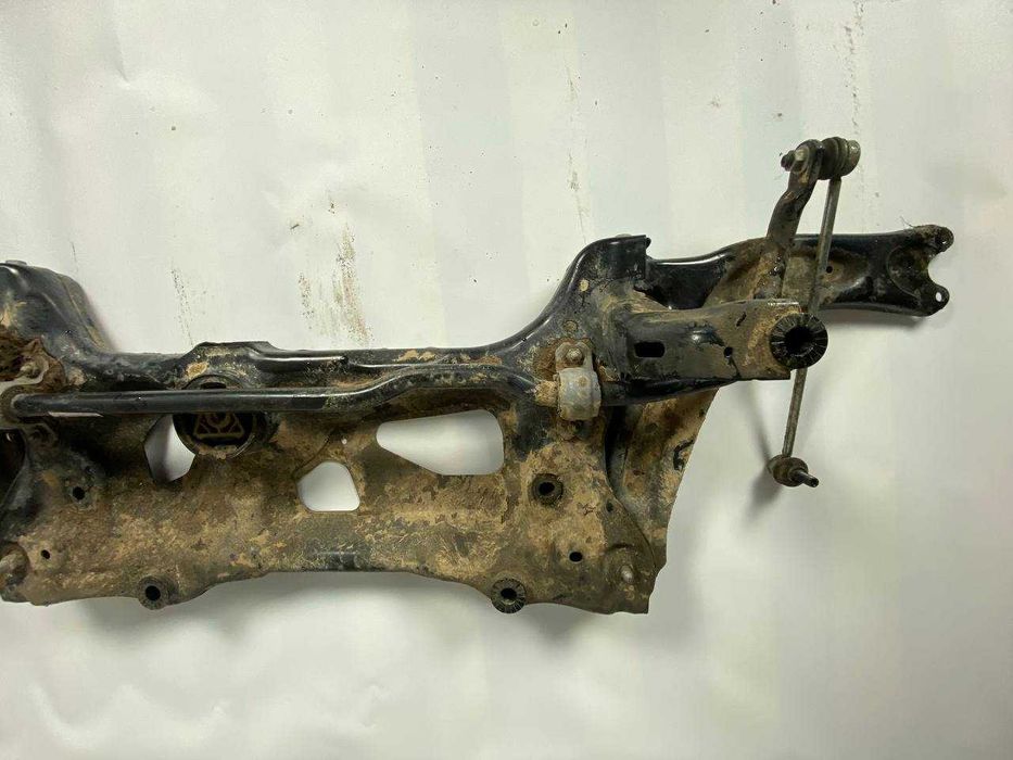 Балка передня підрамник Volkswagen Tiguan 2018- розбірка шрот