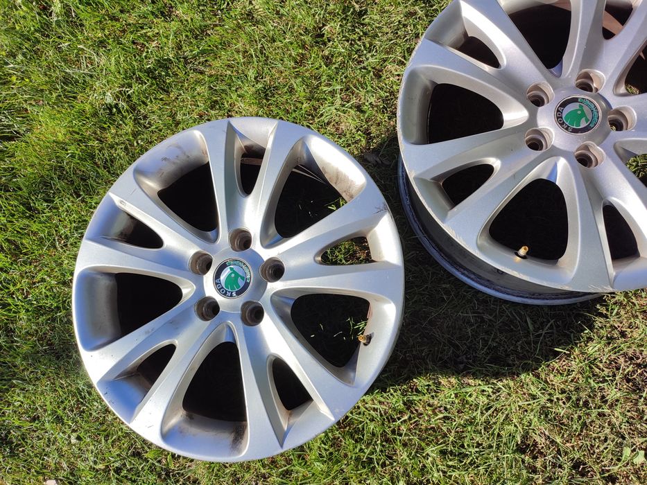 Диски R17 Skoda оригінал.ET 49.Використовувались на Skoda superb.