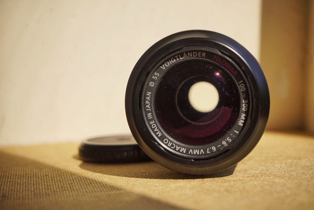 Об'єктив Voigtländer Telomar AF 100-300mm f5.6-6.7 VMV Marco EF