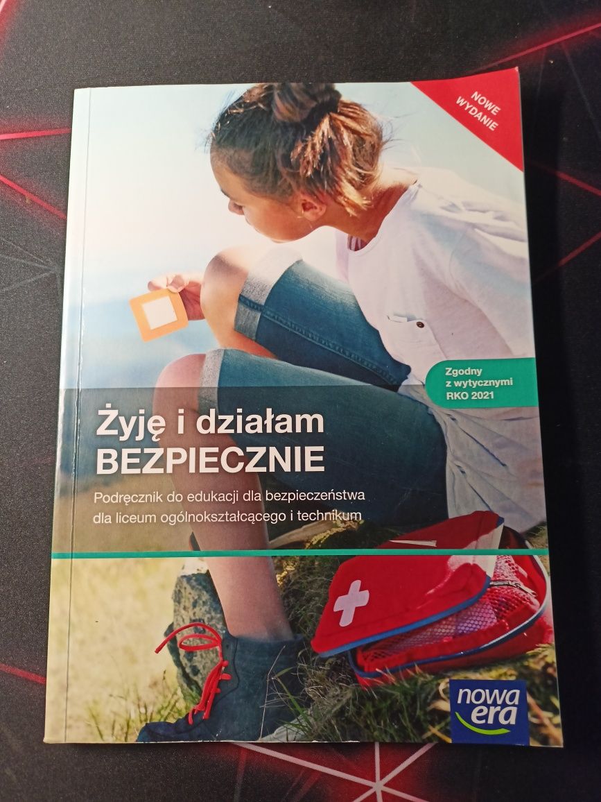 Żyję i działam BEZPIECZNIE Podręcznik Nowa era