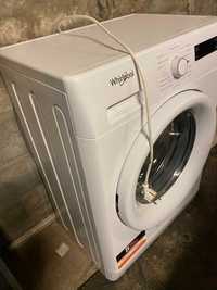 Продам стиральную машину Whirpool