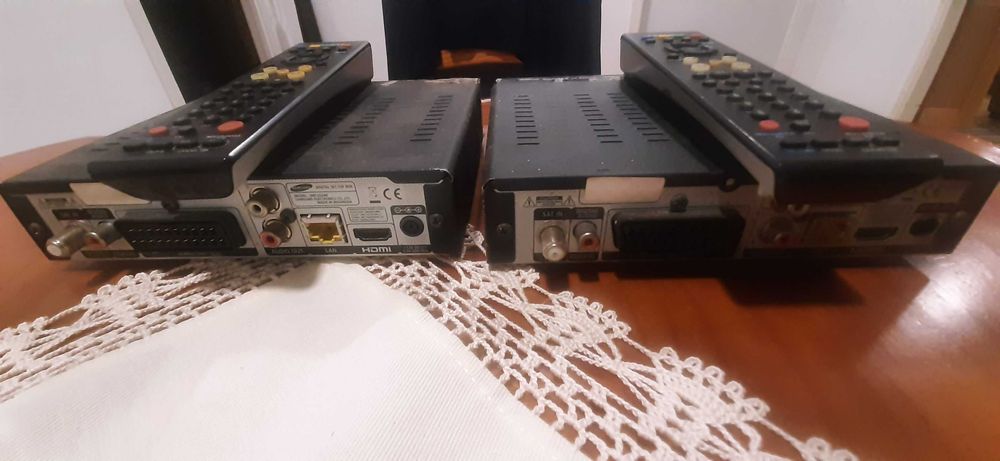 Aparelho estes dois aparelhos da TDT