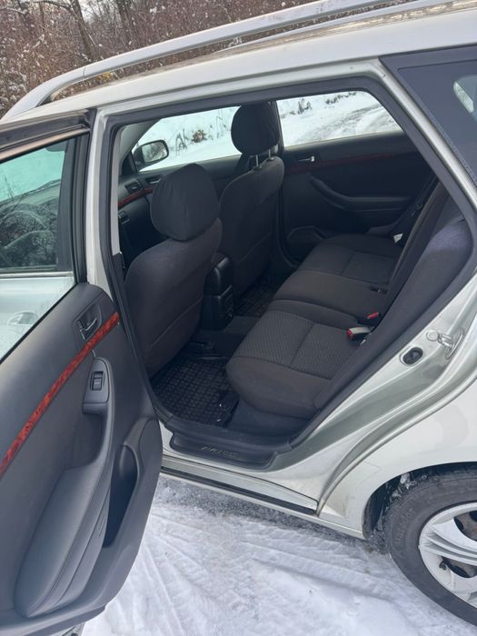 Toyota Avensis 2.0D4D для ЗСУ