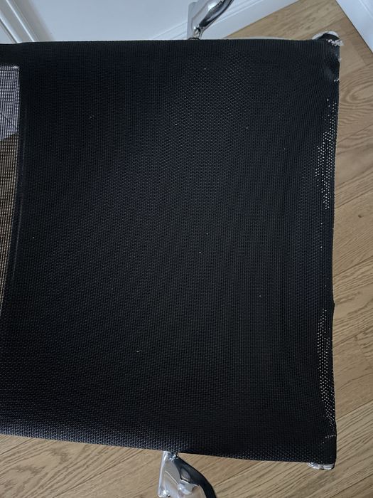 Крісло офісне чорне сітка, офісний стілець