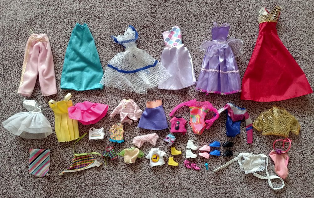 Одяг, аксесуари для ляльки барбі бебі борн