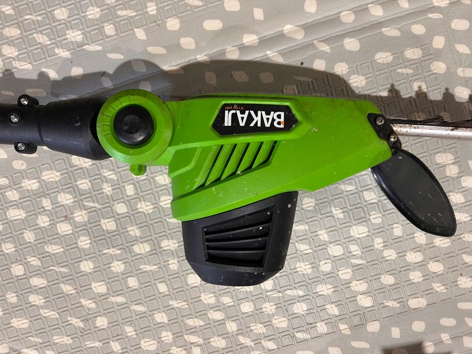 Nożyce elektryczne Bakaji 41 cm 240 V P4