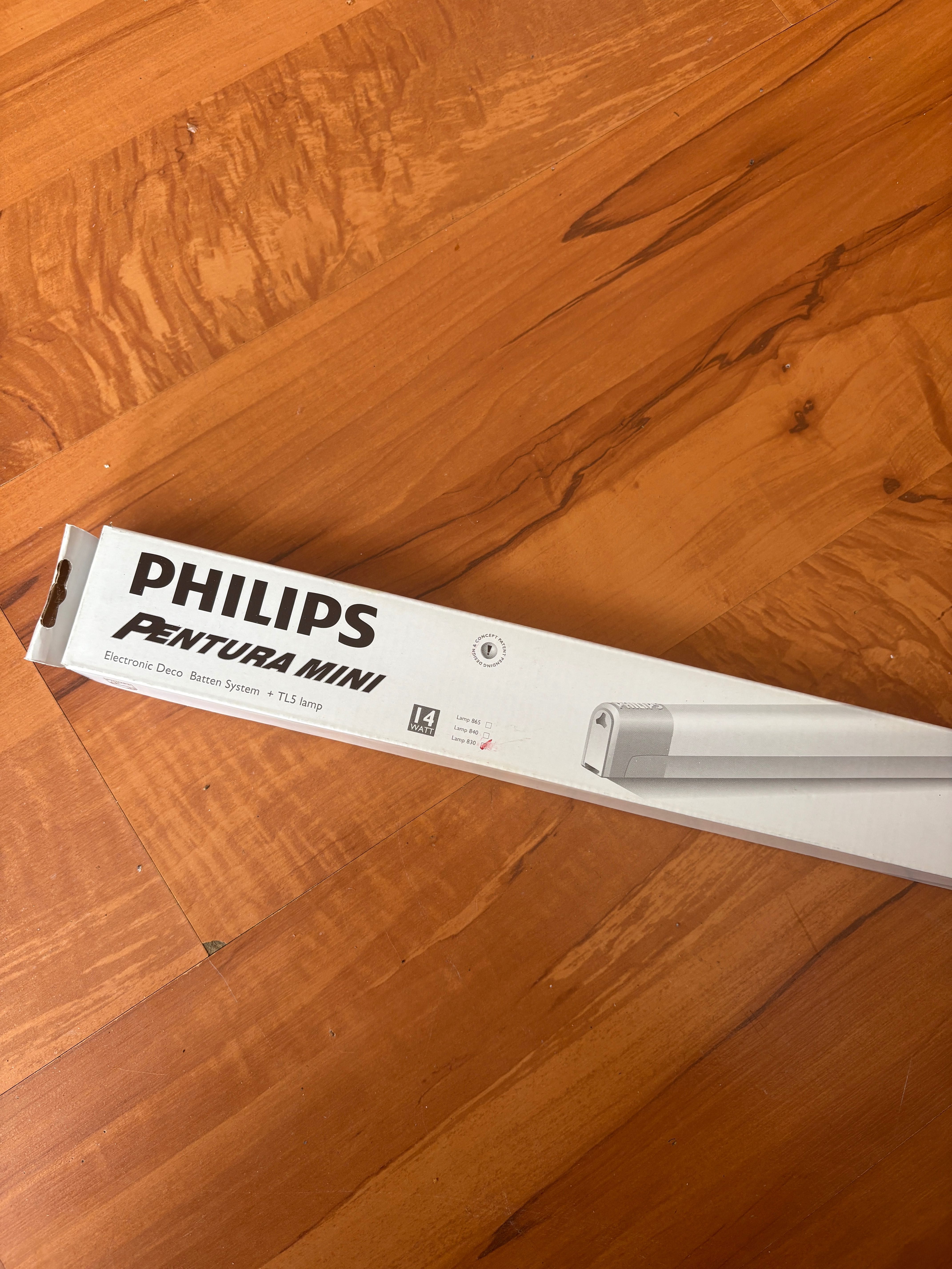 Lampka PHILIPS pentura mini