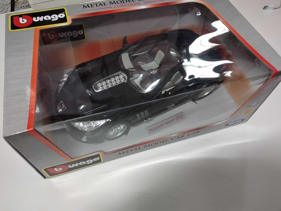 Miniatura Peugeot 907 - Burago - 1:18 - metal model car