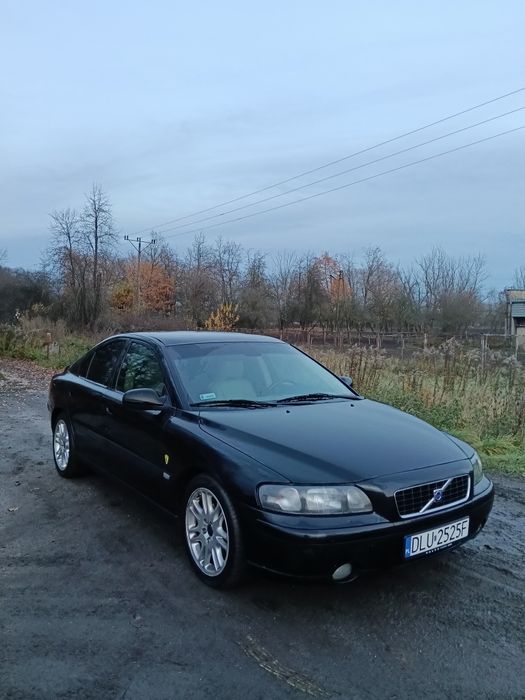 S60 Skóry pamięć kamera cofania bluetooth