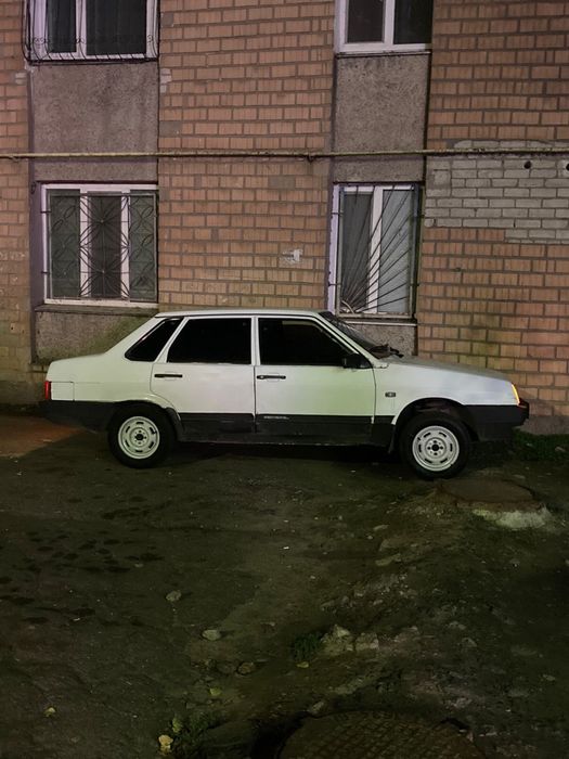 Продаю Ваз 21099