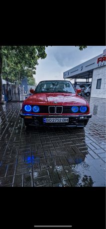 Легендарна BMW 316