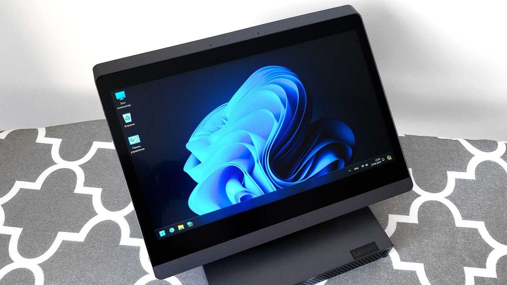 Сенсорный моноблок Lenovo ThinkSmart Hub 500, 12"/i7/16GB/512GB/WiFi 7
