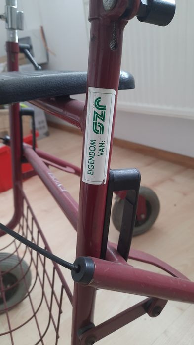 Chodzik inwalidzki balkonik prowadzenia osoby starszej Seniora senior